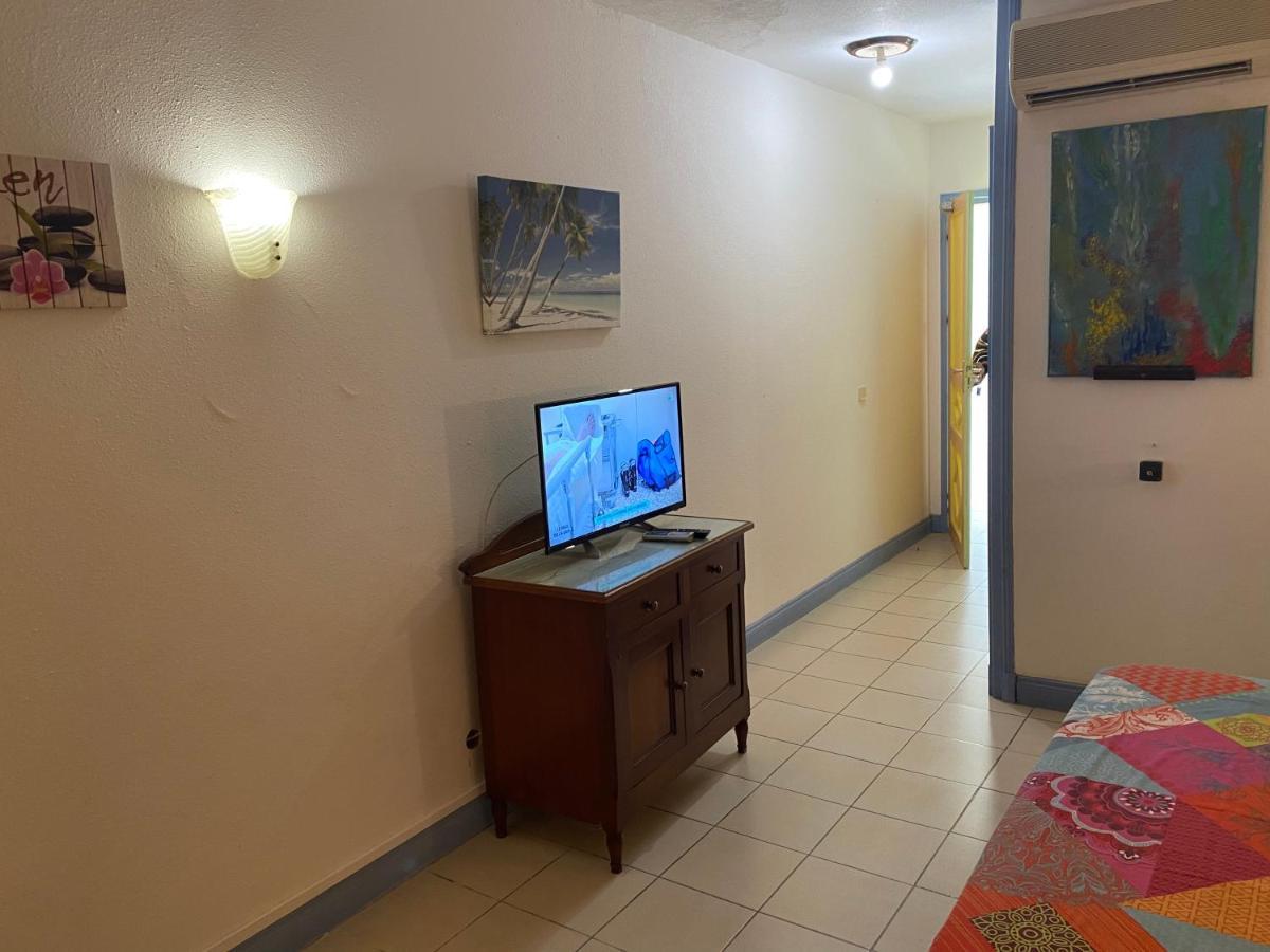 Appartement Hibiscus 2 Sainte-Anne Exterior photo